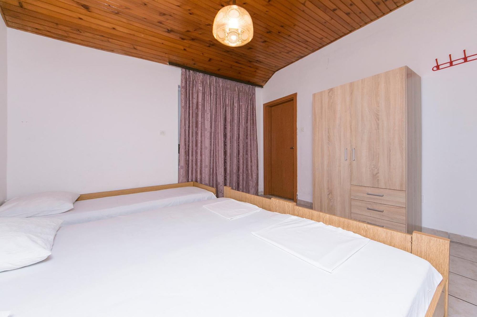 Apartments By The Sea Podaca, Makarska - 4734 Rom bilde